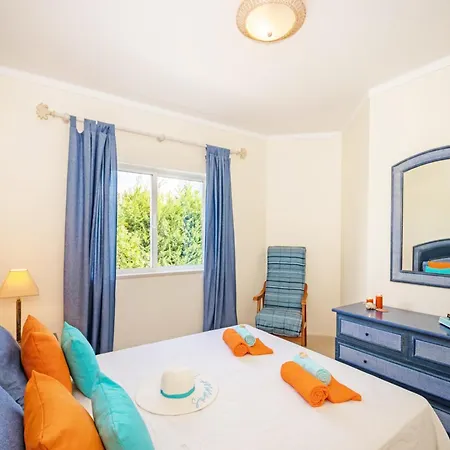 Townhouse Moreton Oasis Getaway *
