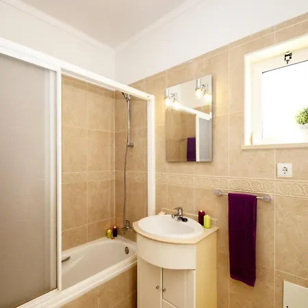 Townhouse Moreton Oasis Getaway 別荘 ポルティマン