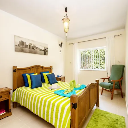 Ferienhaus Holiday Home In Portimao Near Beaches *